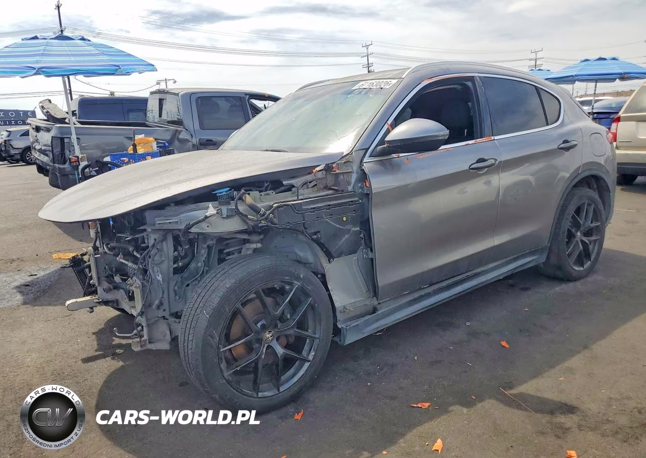 2018 Alfa Romeo Stelvio Ti