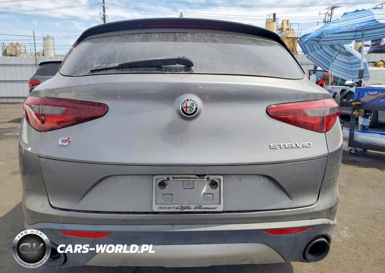 2018 Alfa Romeo Stelvio Ti VIN:ZASFAKBN3J7B59865 - 6