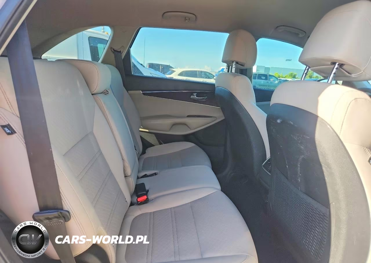 2017 Kia Sorento Lx VIN:5XYPG4A35HG217575 - 11