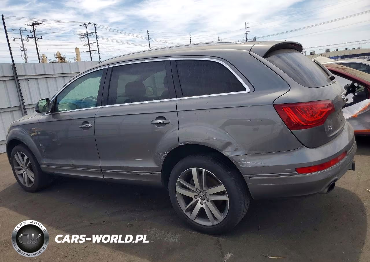 AUDI Q7 PREMIUM VIN:WA1LGAFE9FD021409 - 2