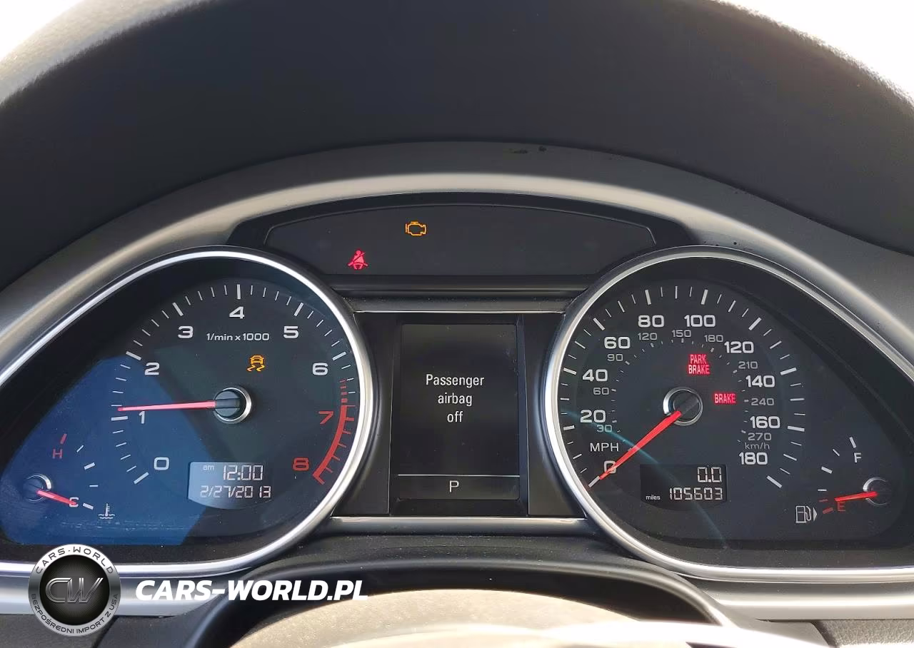 AUDI Q7 PREMIUM VIN:WA1LGAFE9FD021409 - 9
