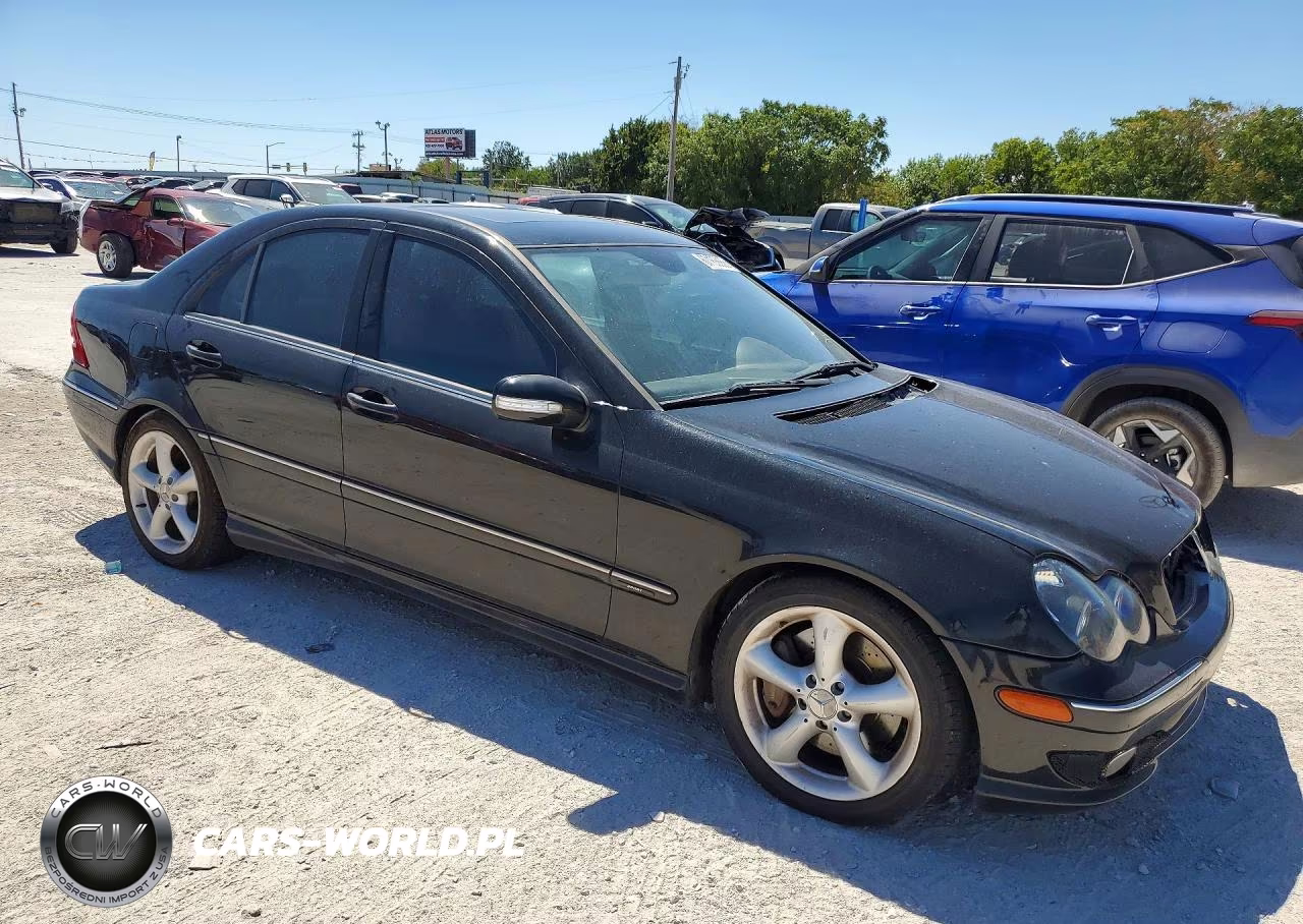 2005 Mercedes-Benz C 230K Sport Sedan VIN:WDBRF40J15A784467 - 4