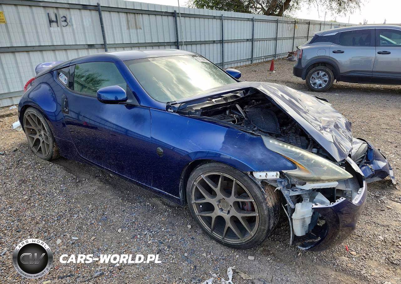2017 Nissan 370Z Base VIN:JN1AZ4EH3HM950957 - 4
