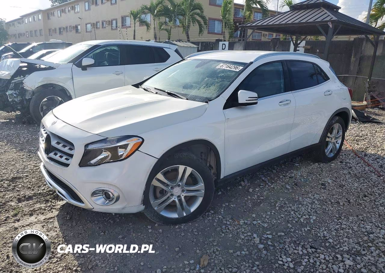 2020 Mercedes-Benz Gla 250 – zdjęcie 1 z 14
