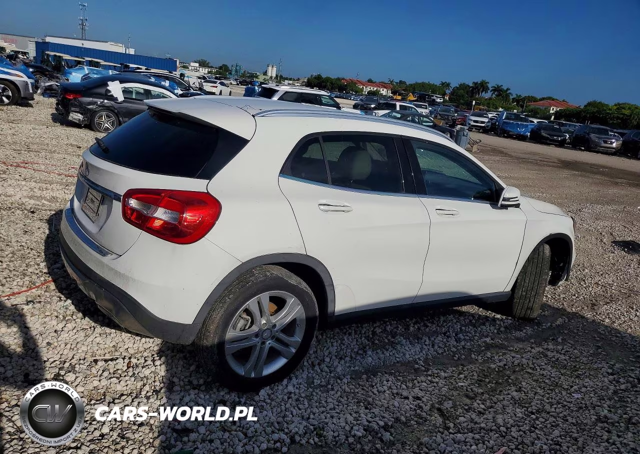 2020 Mercedes-Benz Gla 250 VIN:WDCTG4EB7LJ667005 - 3