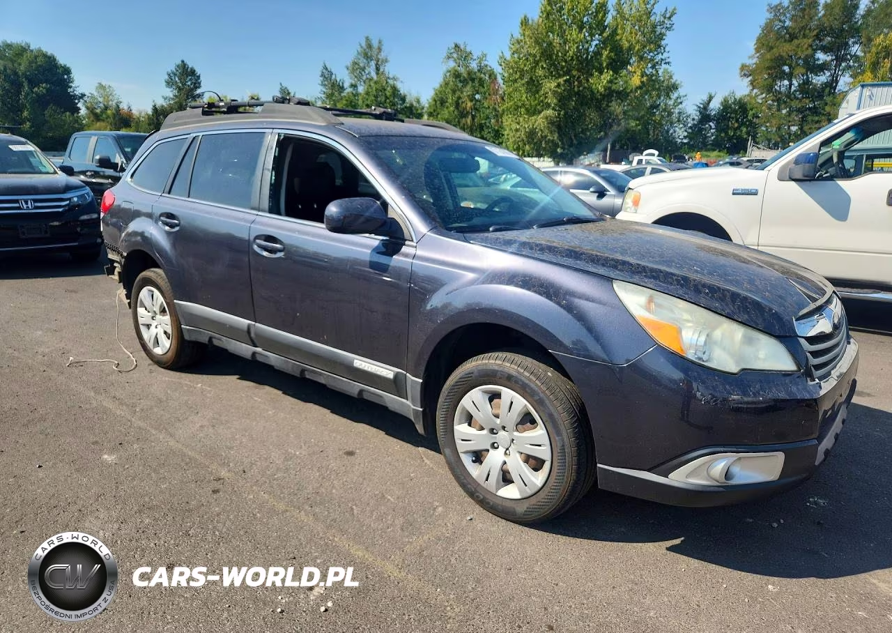 2011 Subaru Outback 2.5I Premium VIN:4S4BRBCC4B3429199 - 4