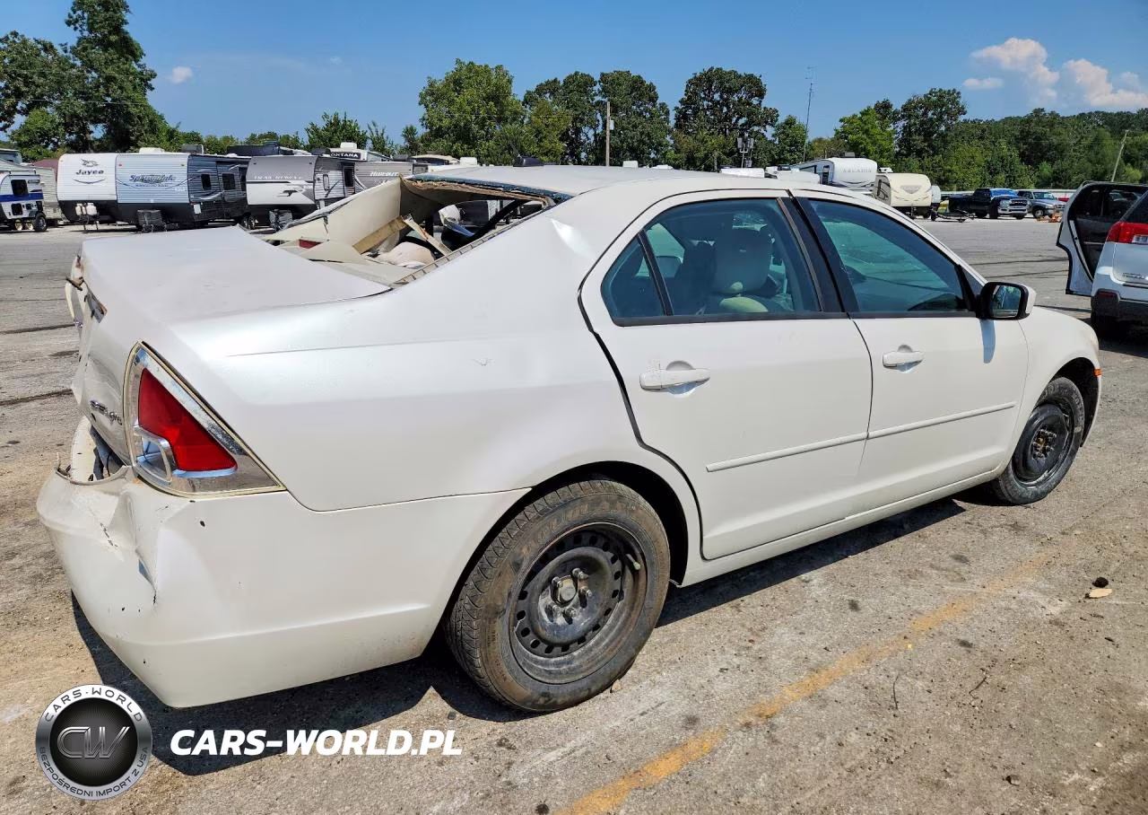 2009 Ford Fusion Se VIN:3FAHP07179R114822 - 3