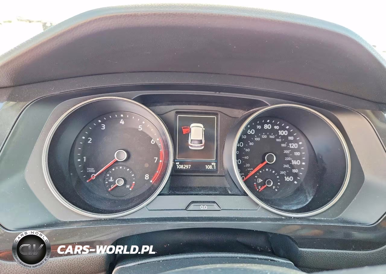 2018 Volkswagen Tiguan S VIN:3VV0B7AX9JM094961 - 9