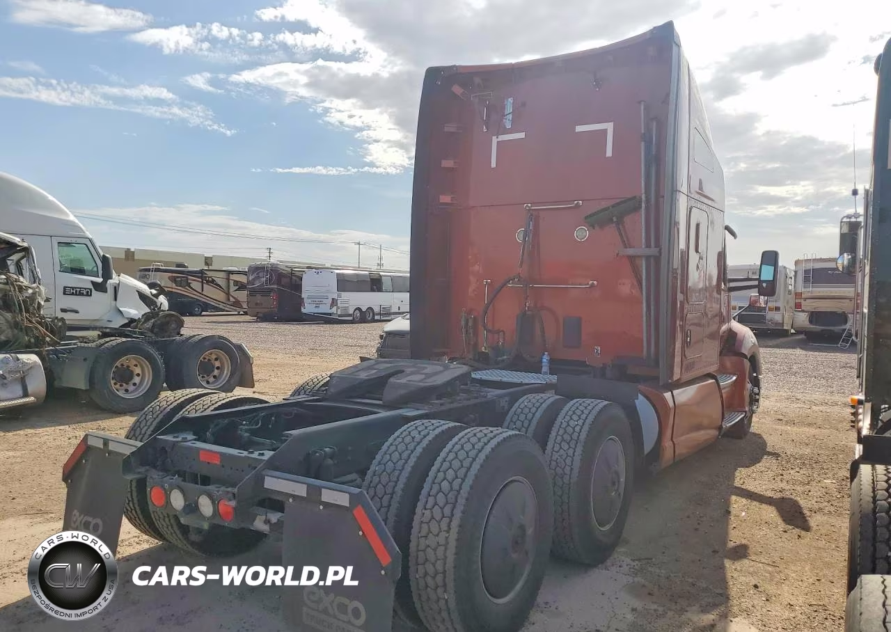 2020 Kenworth T680 Semi Truck VIN:1XKYDP9X8LJ342427 - 3