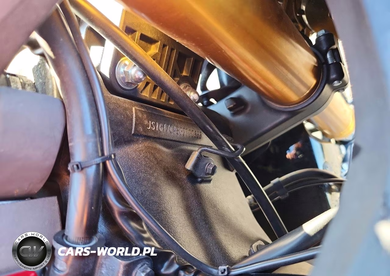 2016 Suzuki Gsx-S1000F VIN:JS1GT7CA3G2100833 - 8