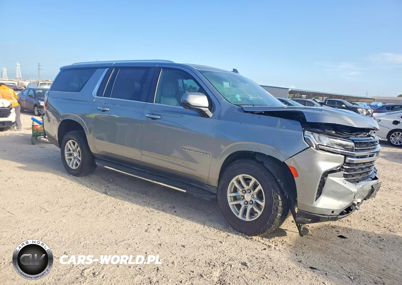 2023 Chevrolet Suburban C1500 Lt VIN:1GNSCCKD7PR399133 - 4