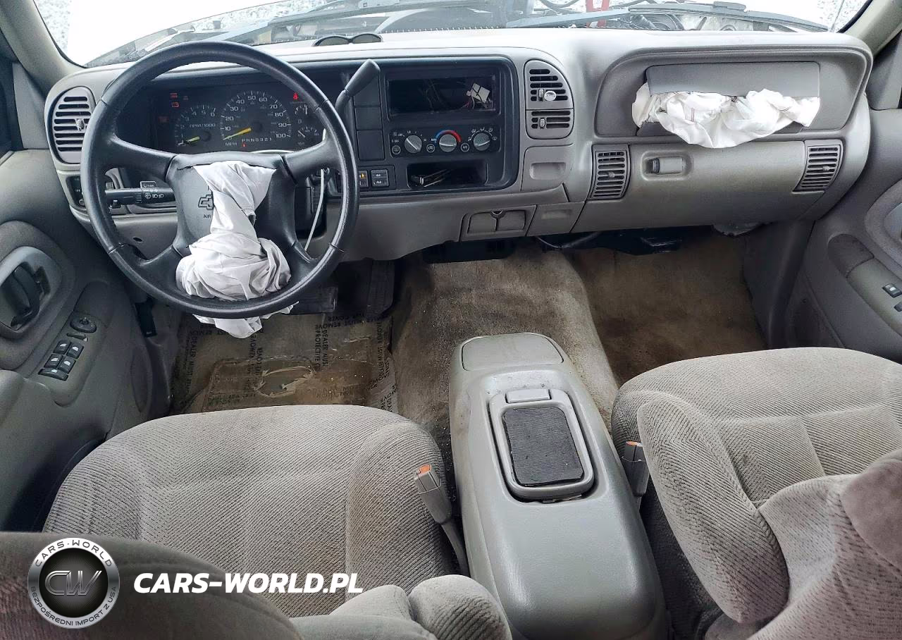 1999 Chevrolet Tahoe K1500 VIN:1GNEK13R6XJ412564 - 8