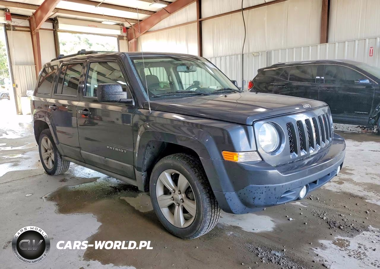 2011 Jeep Patriot Sport VIN:1J4NF1GB4BD114915 - 4