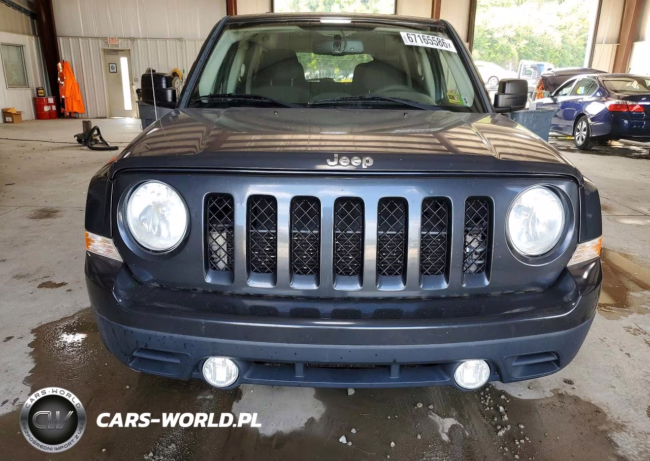 2011 Jeep Patriot Sport VIN:1J4NF1GB4BD114915 - 5