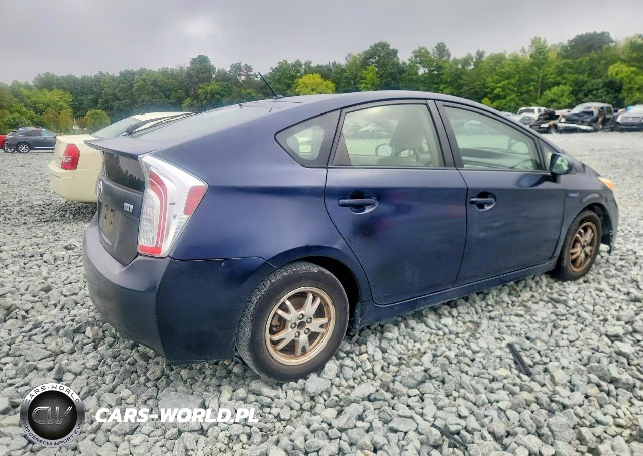 2012 Toyota Prius Two VIN:JTDKN3DU6C1571175 - 3