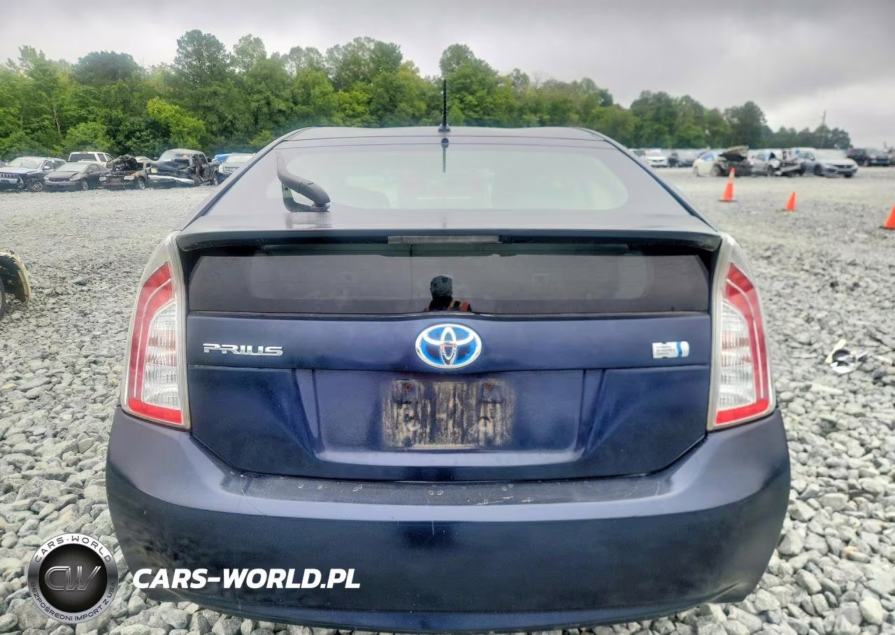 2012 Toyota Prius Two VIN:JTDKN3DU6C1571175 - 6