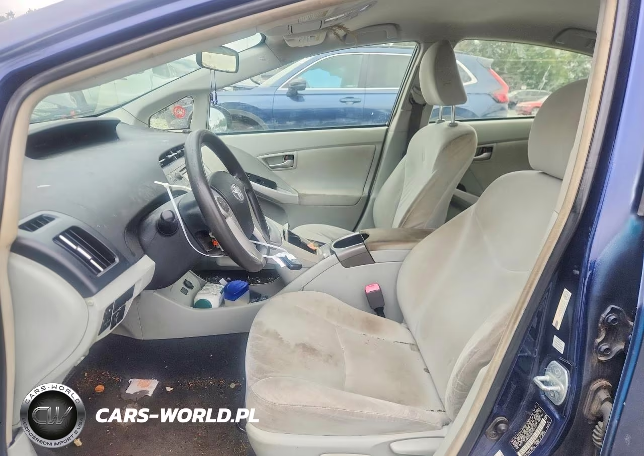 2012 Toyota Prius Two VIN:JTDKN3DU6C1571175 - 7