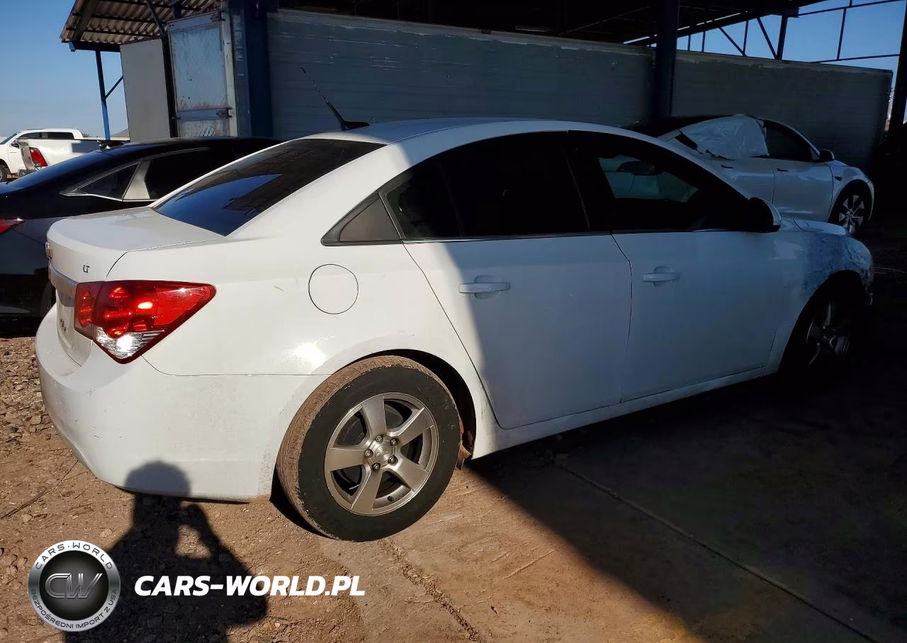 2014 Chevrolet Cruze Lt VIN:1G1PC5SB1E7313339 - 3