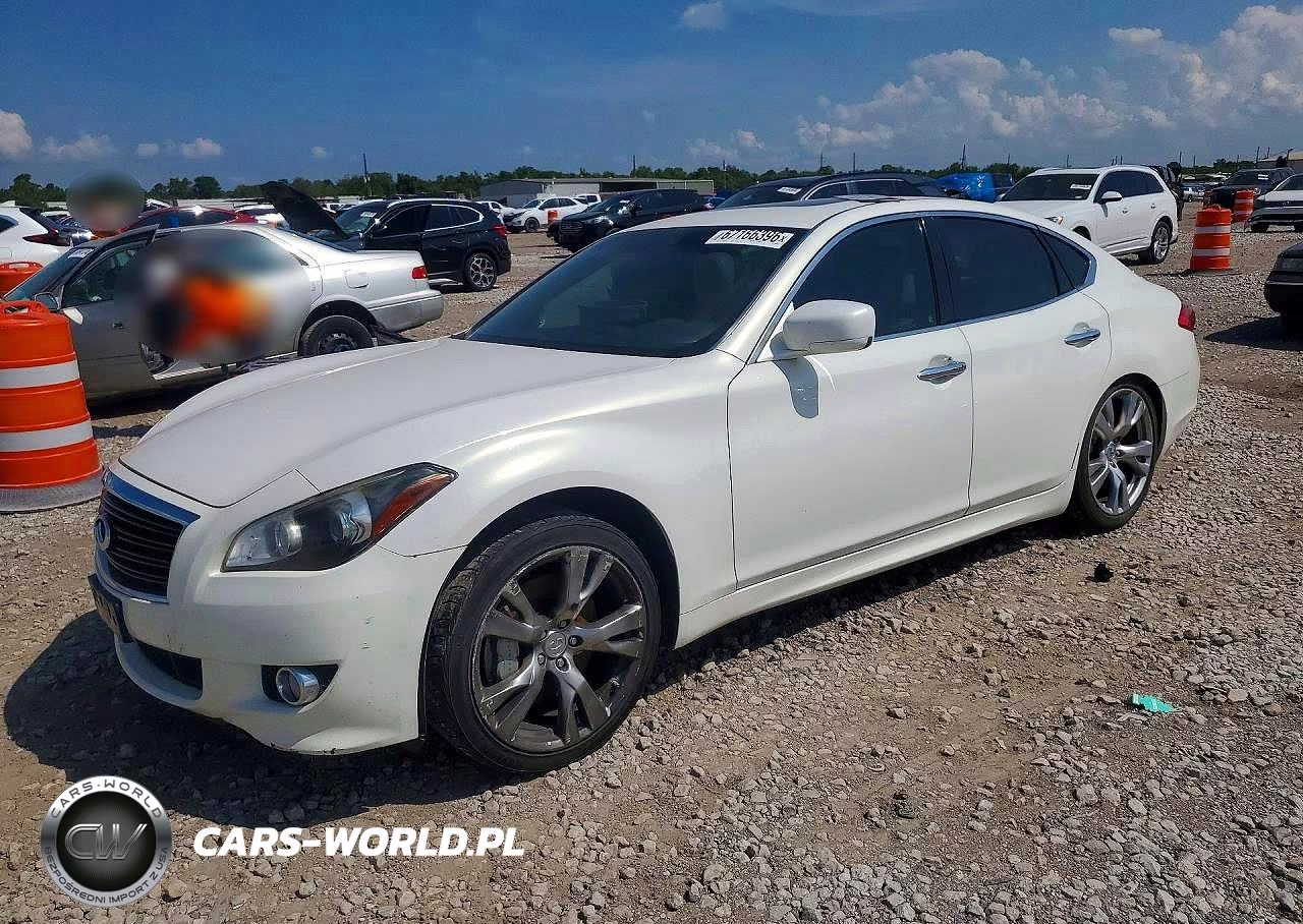 2013 Infiniti M56 Base – zdjęcie 1 z 12