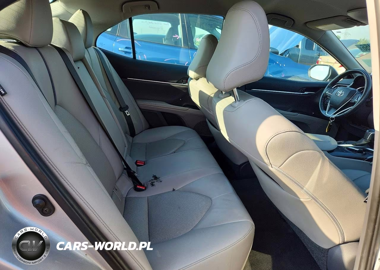 2021 Toyota Camry Xle VIN:4T1F11BK4MU045836 - 10