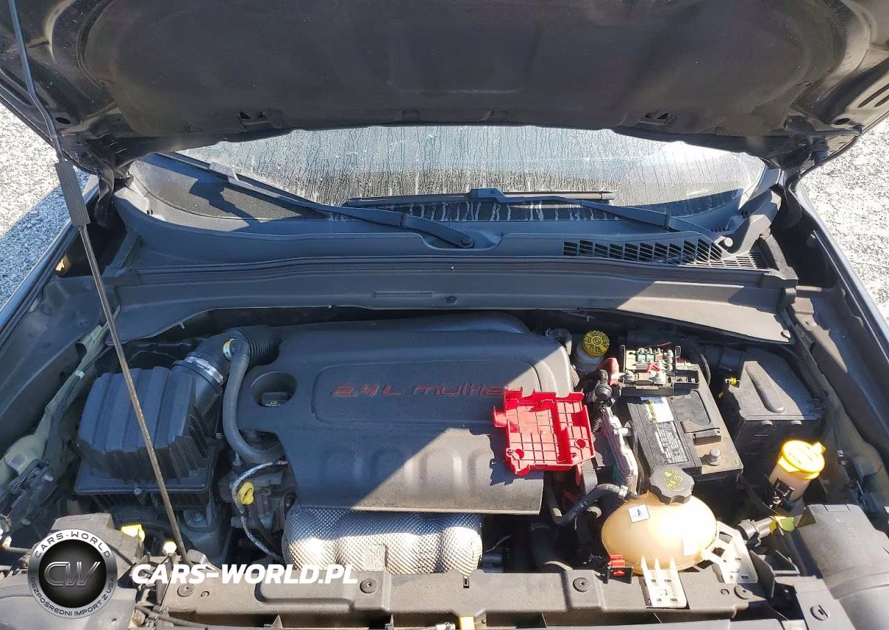 2018 Jeep Renegade Latitude VIN:ZACCJBBB2JPH17189 - 11