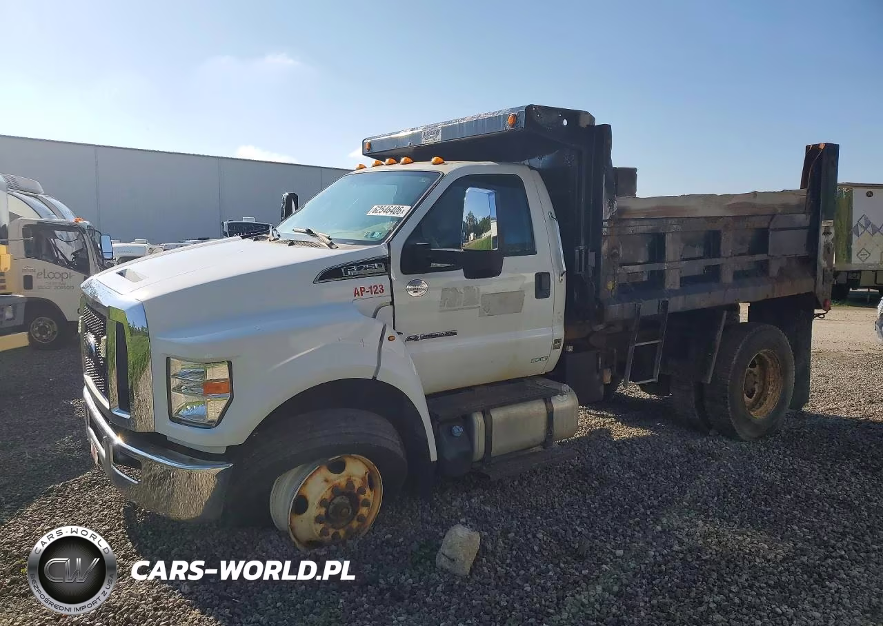 2017 Ford F750 Super Duty