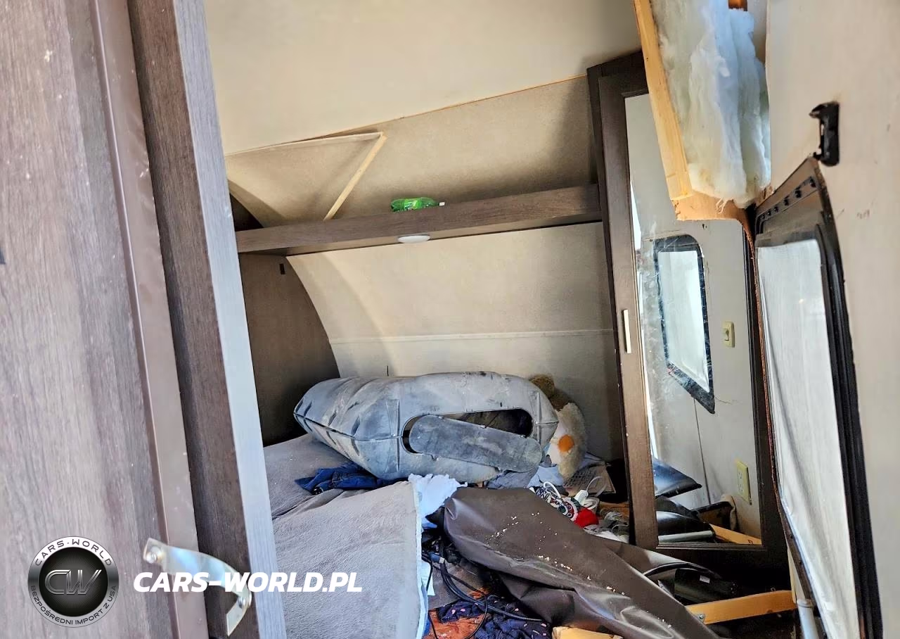 2019 Forest River Wildwood Camper VIN:4X4TWDD29KE033206 - 5
