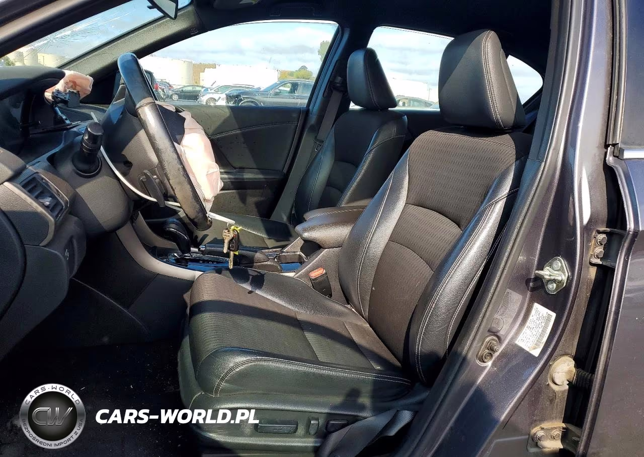 2017 Honda Accord Sport VIN:1HGCR2F50HA192481 - 7