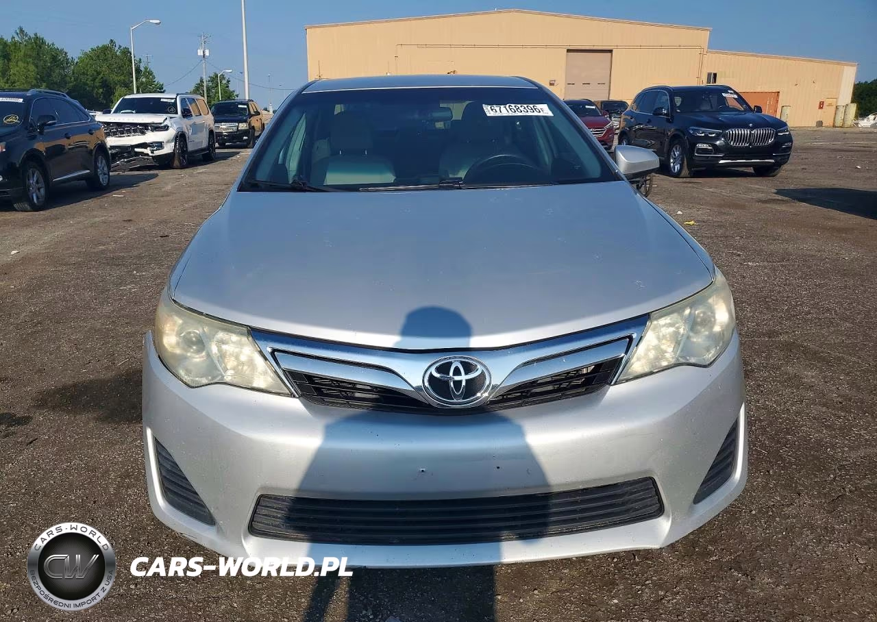 2014 Toyota Camry Le VIN:4T1BF1FK9EU384975 - 5