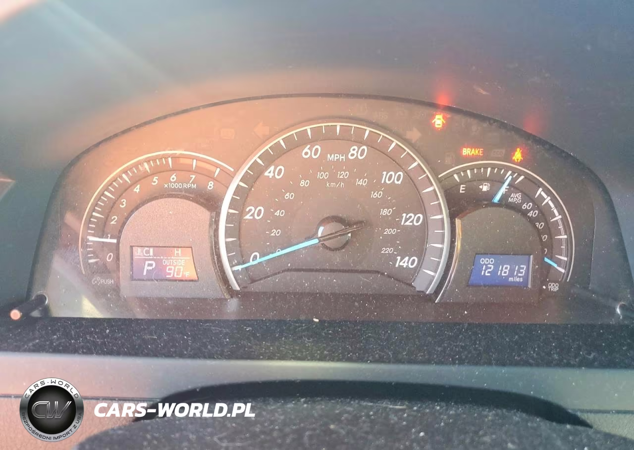 2014 Toyota Camry Le VIN:4T1BF1FK9EU384975 - 9
