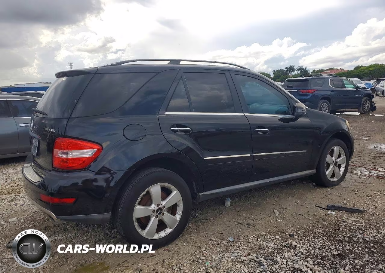 2011 Mercedes-Benz Ml 350 4Matic VIN:4JGBB8GB9BA698724 - 3