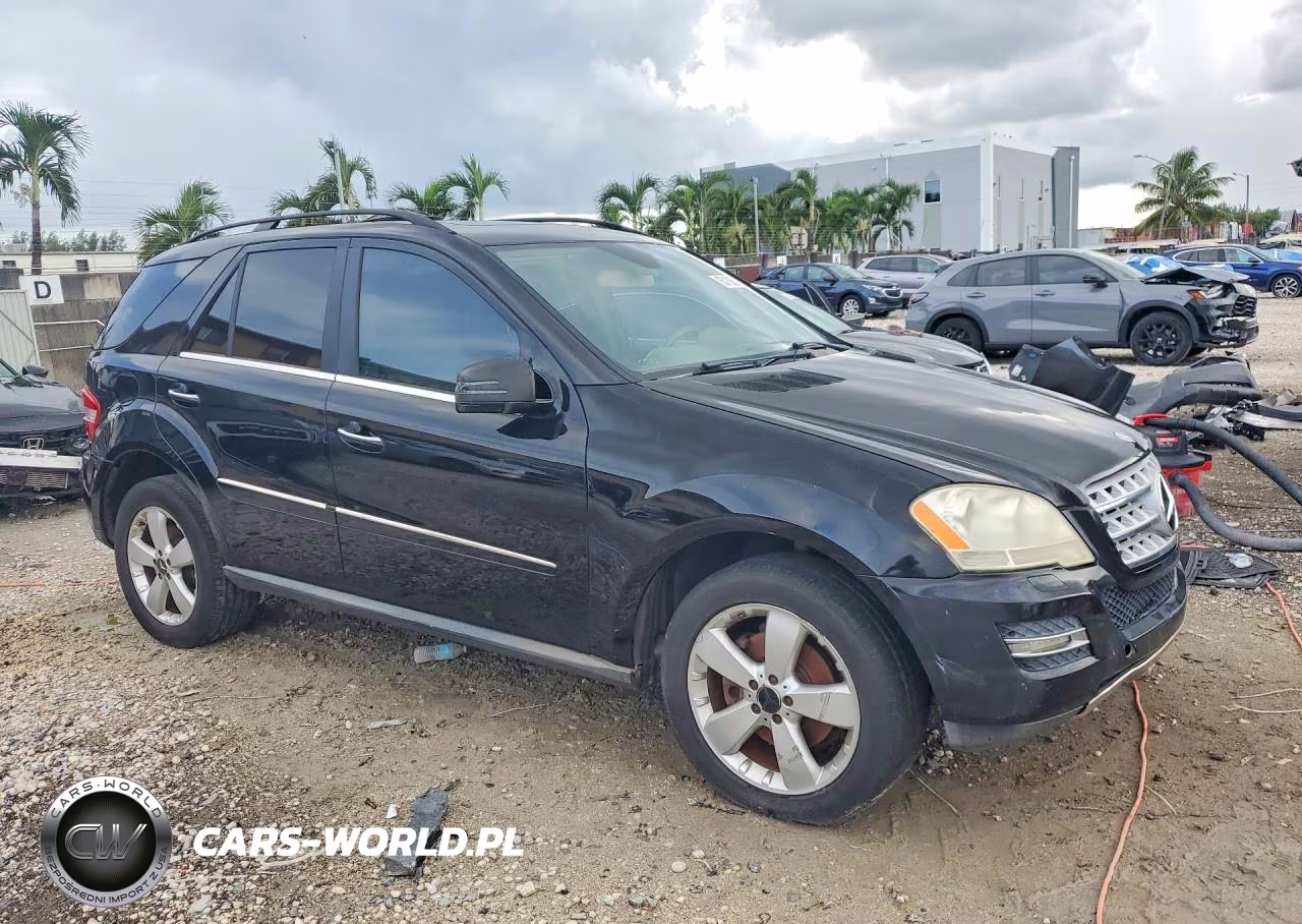 2011 Mercedes-Benz Ml 350 4Matic VIN:4JGBB8GB9BA698724 - 4