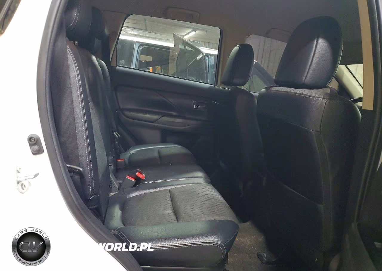 2015 Mitsubishi Outlander Se VIN:JA4AZ3A3XFZ011154 - 11