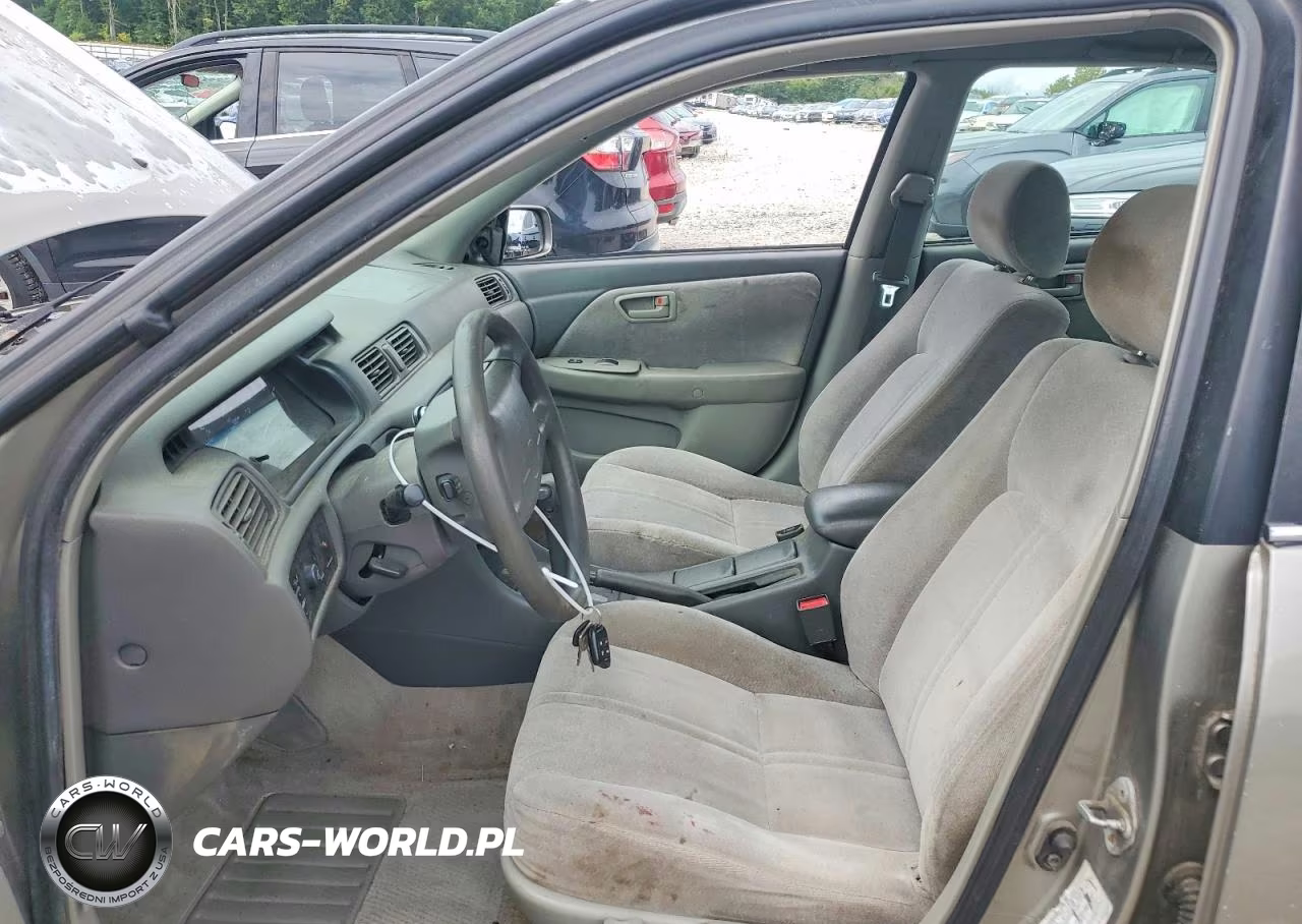1998 Toyota Camry Le VIN:JT2BG22K4W0133084 - 7