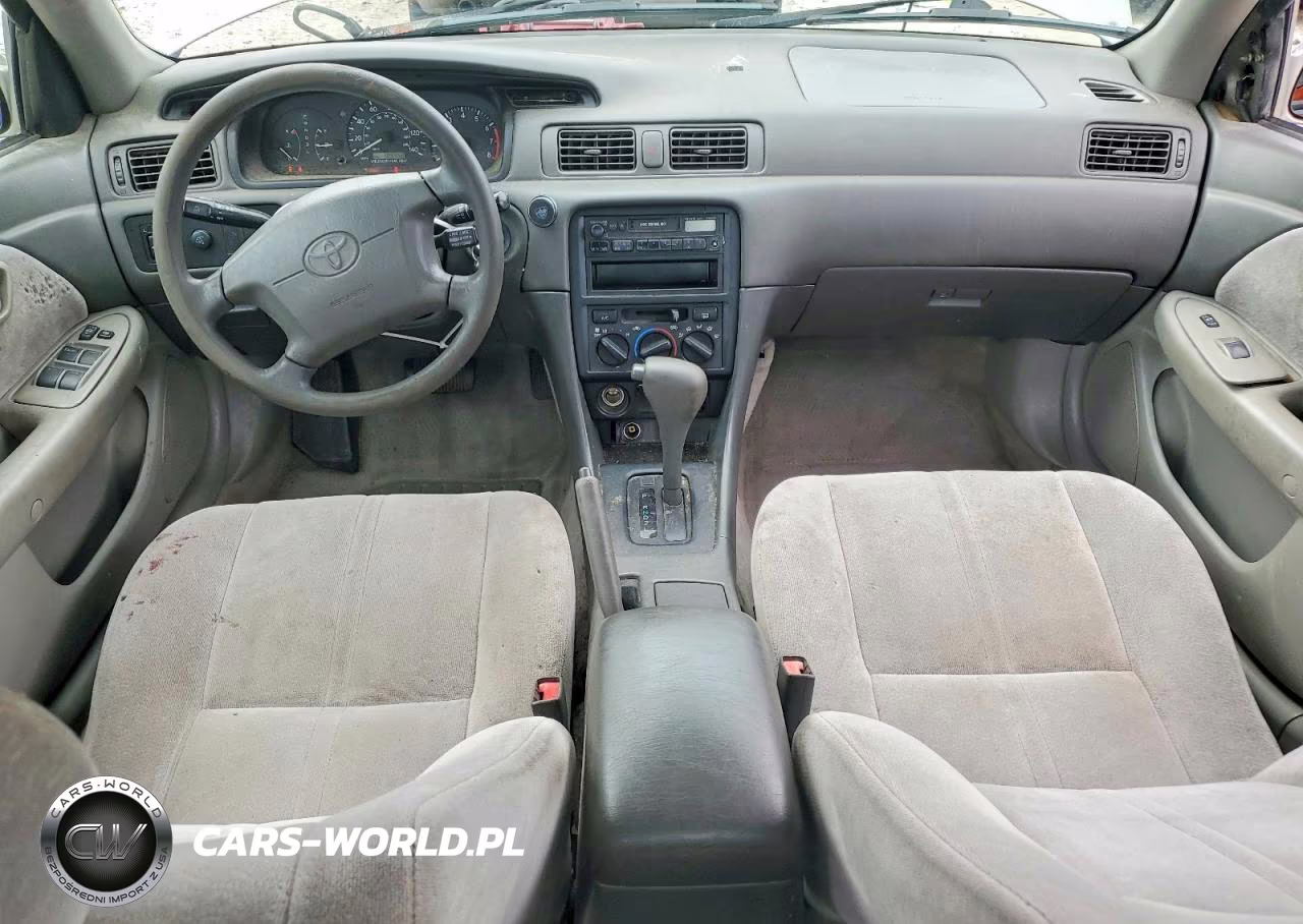 1998 Toyota Camry Le VIN:JT2BG22K4W0133084 - 8