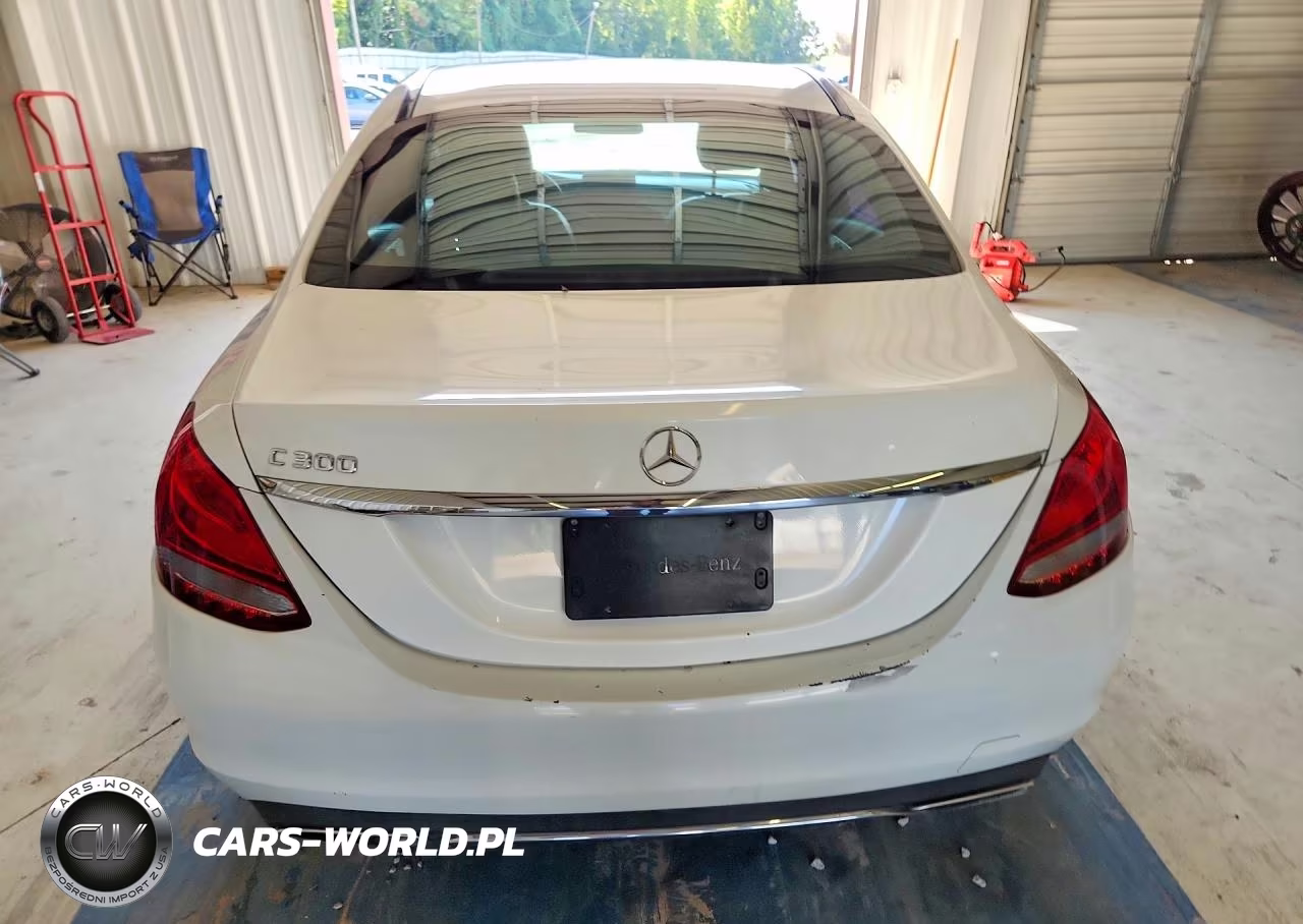 2018 Mercedes-Benz C 300 VIN:55SWF4JB6JU245340 - 6
