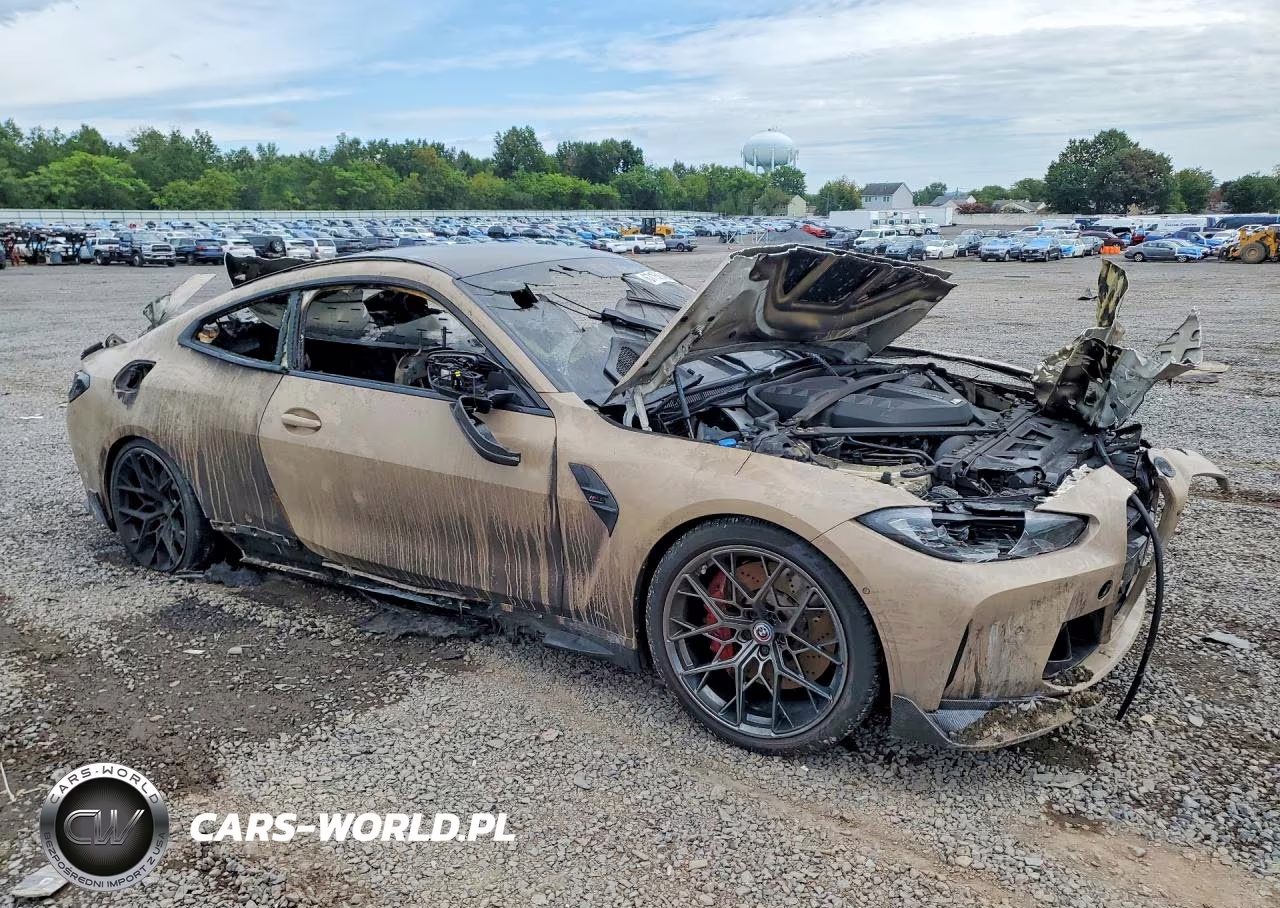 2023 BMW M4 Competition VIN:WBS33AZ04PCL70799 - 4