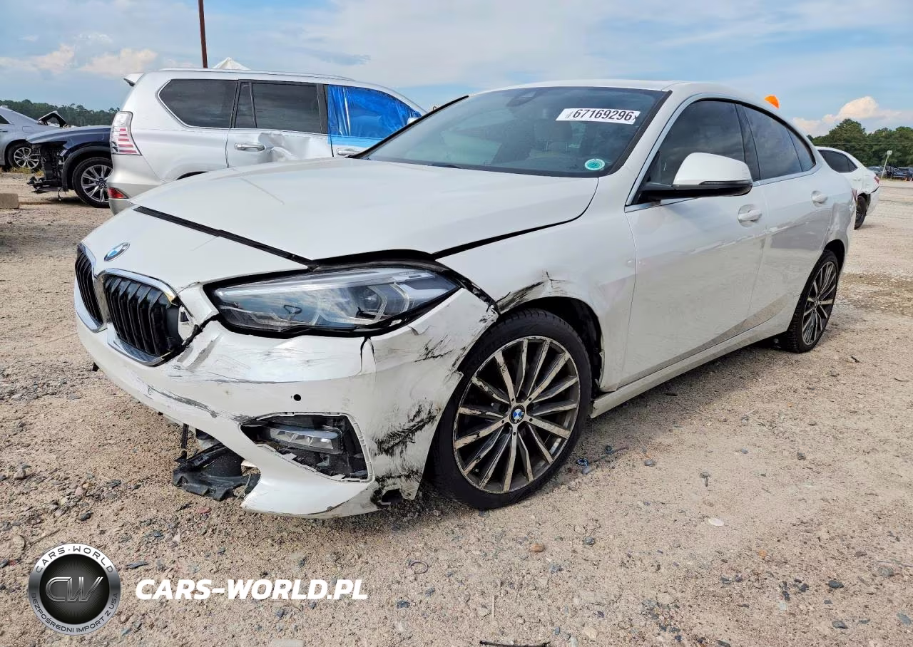 2021 BMW 228Xi