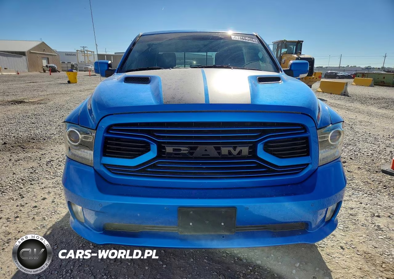 2018 Ram 1500 Sport VIN:1C6RR7MT6JS223800 - 5