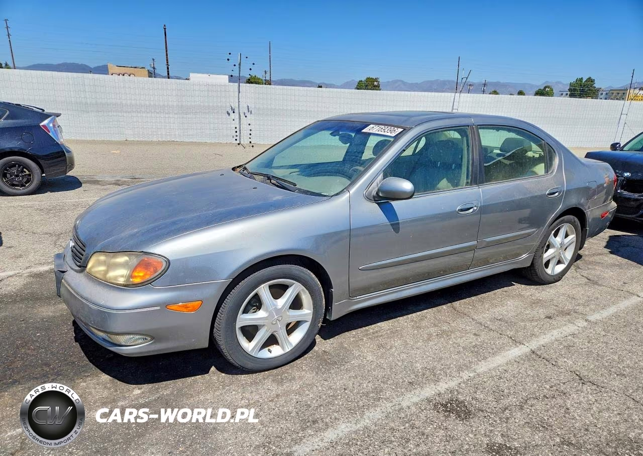 2004 Infiniti I35 Base