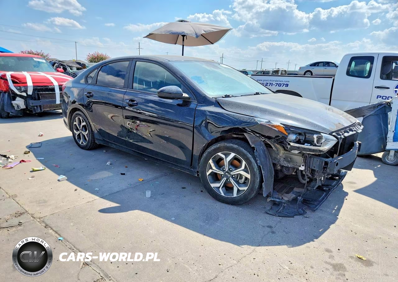 2021 Kia Forte Lxs VIN:3KPF24AD9ME370664 - 4