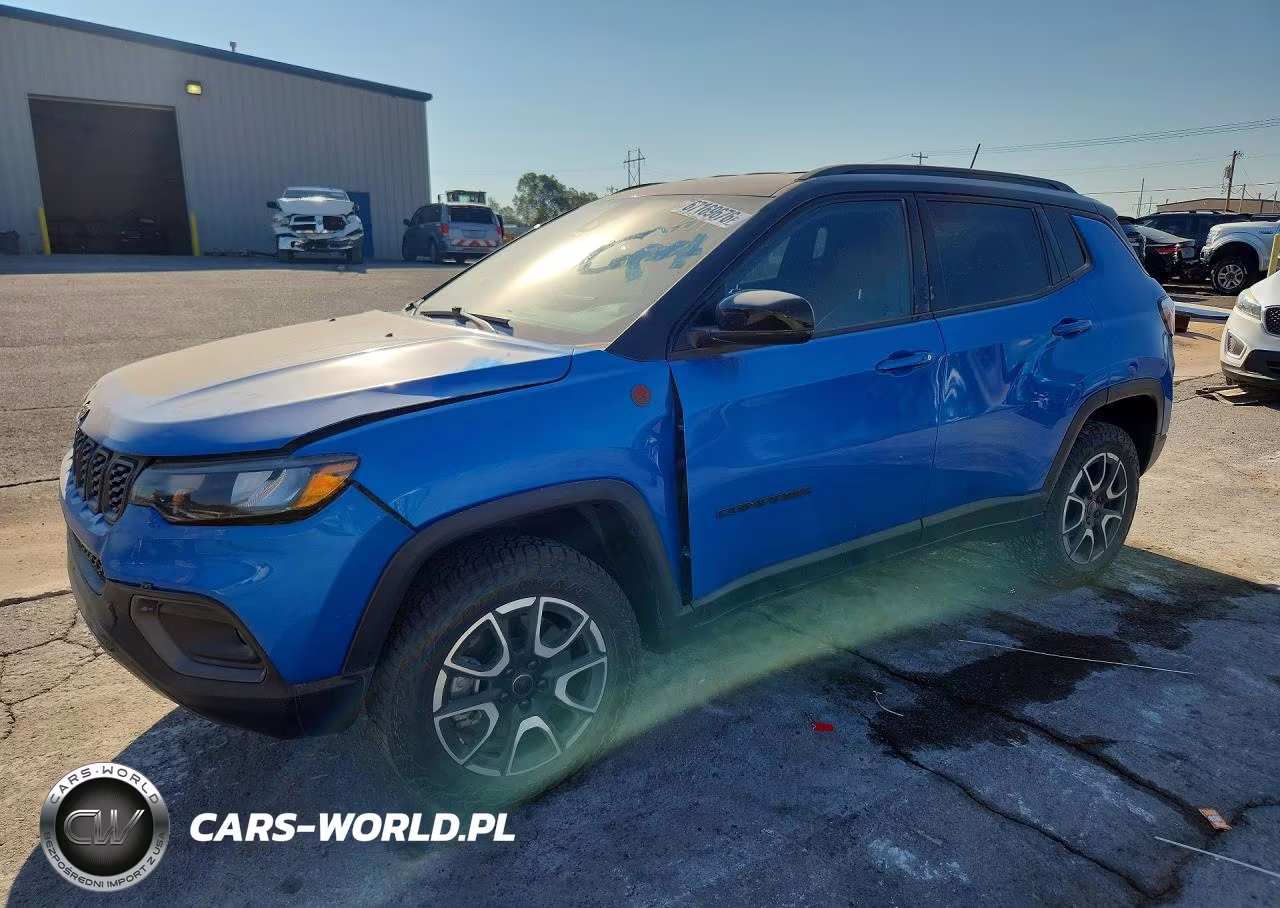 2025 Jeep Compass Trailhawk VIN:3C4NJDDN0ST524593 - 1
