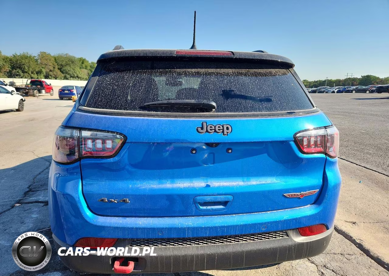 2025 Jeep Compass Trailhawk VIN:3C4NJDDN0ST524593 - 6