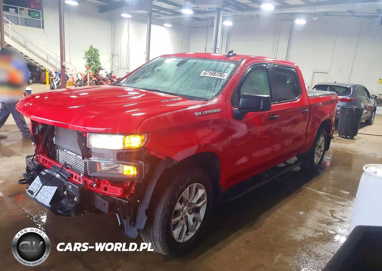 2020 Chevrolet Silverado K1500 Custom