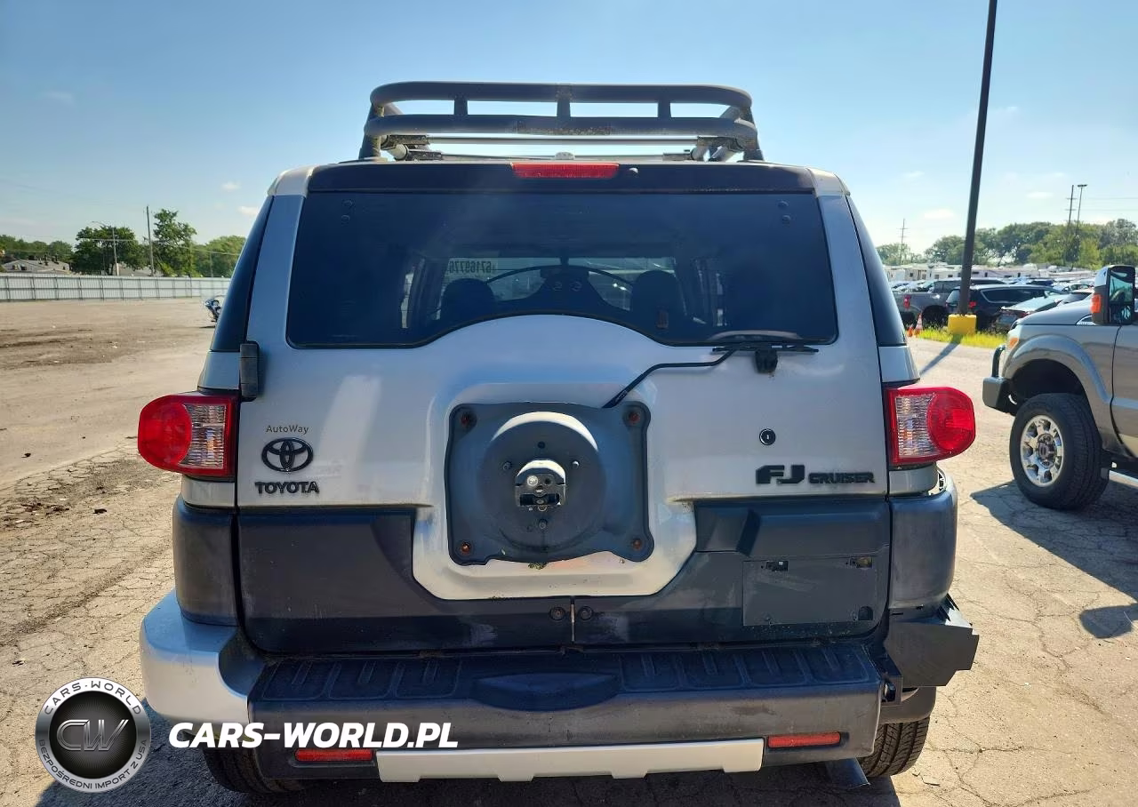 2011 Toyota Fj Cruiser Base VIN:JTEBU4BF1BK100620 - 6