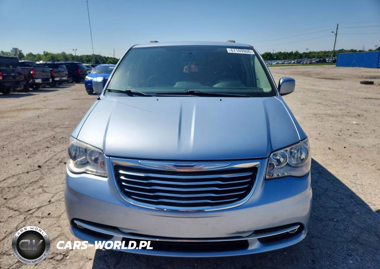 2016 Chrysler Town & Country Touring VIN:2C4RC1BG5GR238781 - 5