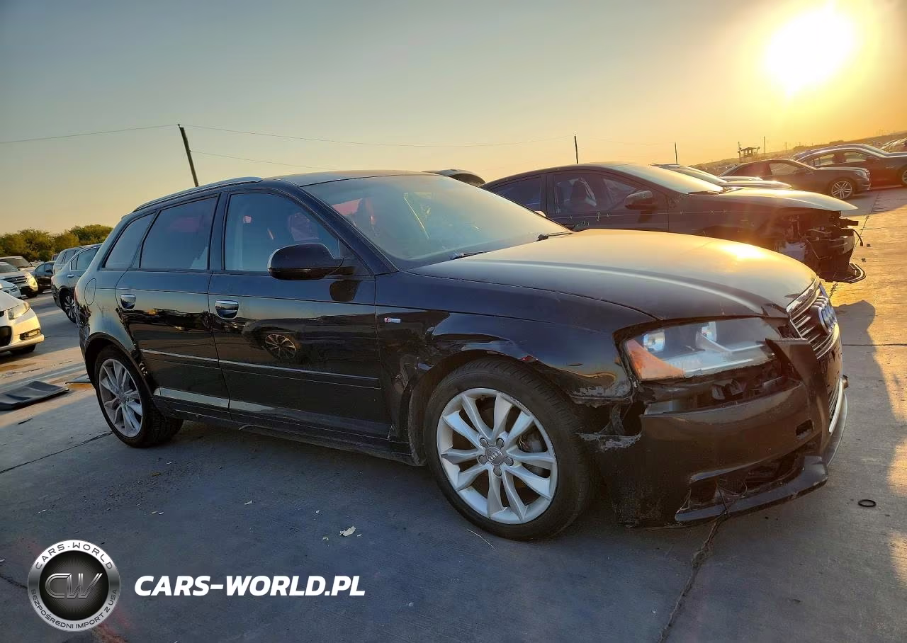 2012 Audi A3 Premium VIN:WAUBJAFM7CA088546 - 4