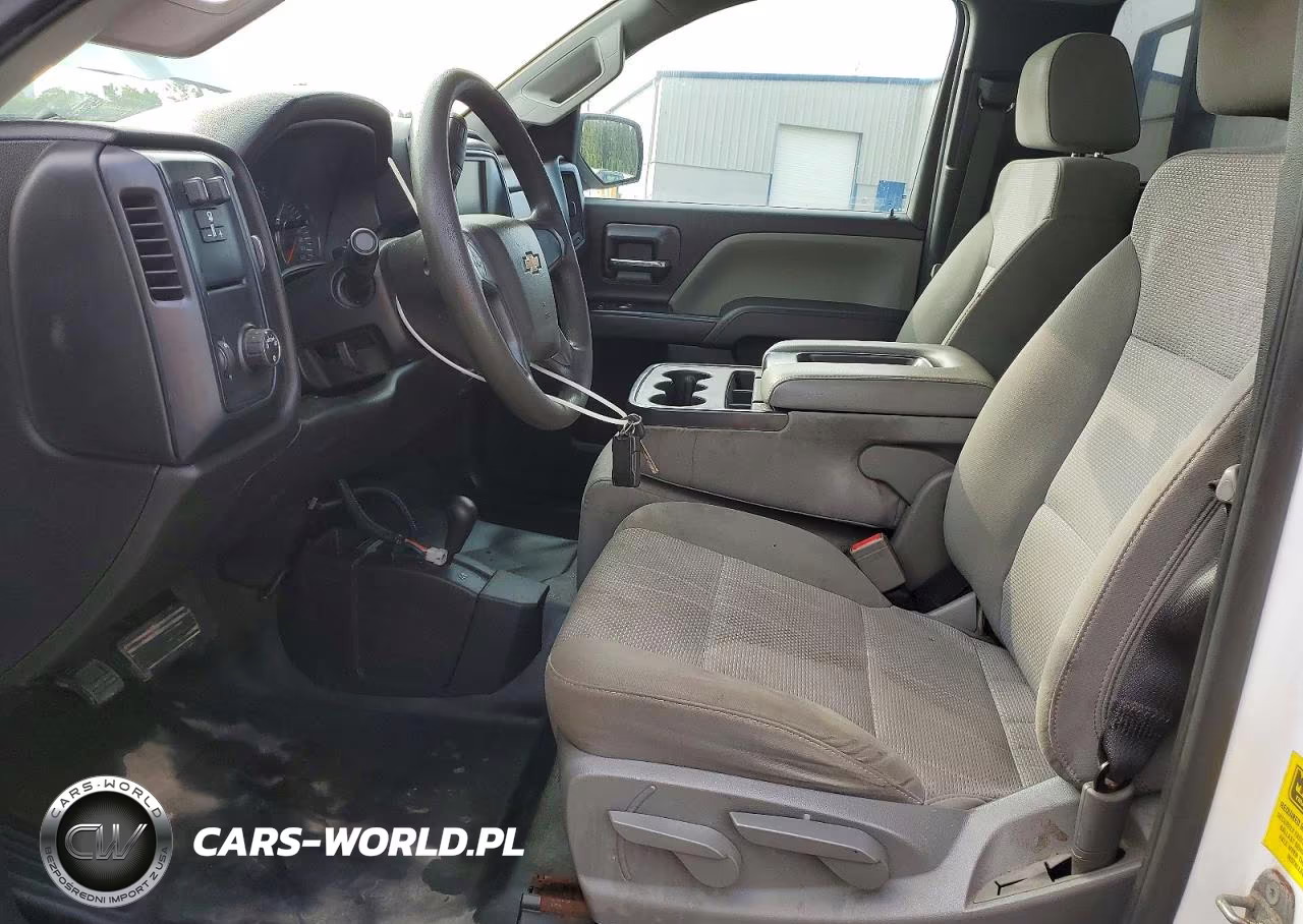 2018 Chevrolet Silverado K2500 Heavy Duty VIN:1GC0KUEGXJZ131795 - 7