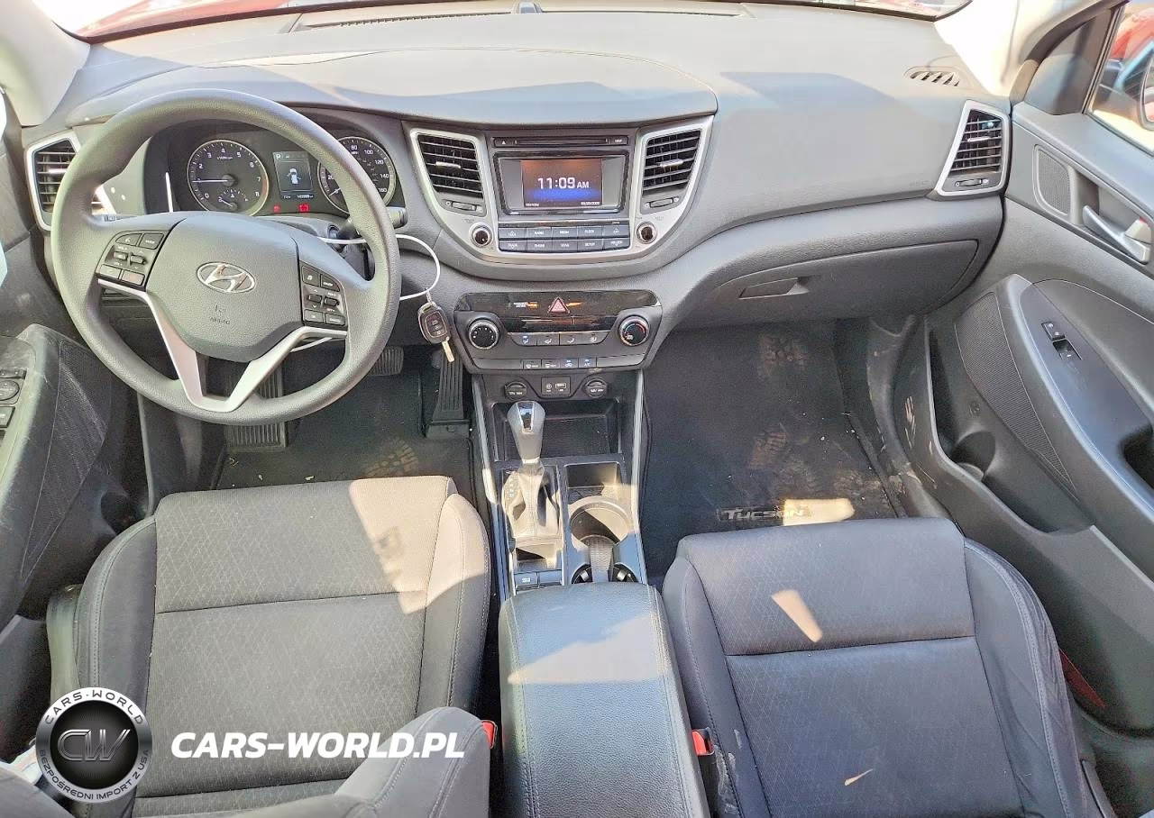 2017 Hyundai Tucson Se VIN:KM8J33A42HU335565 - 8