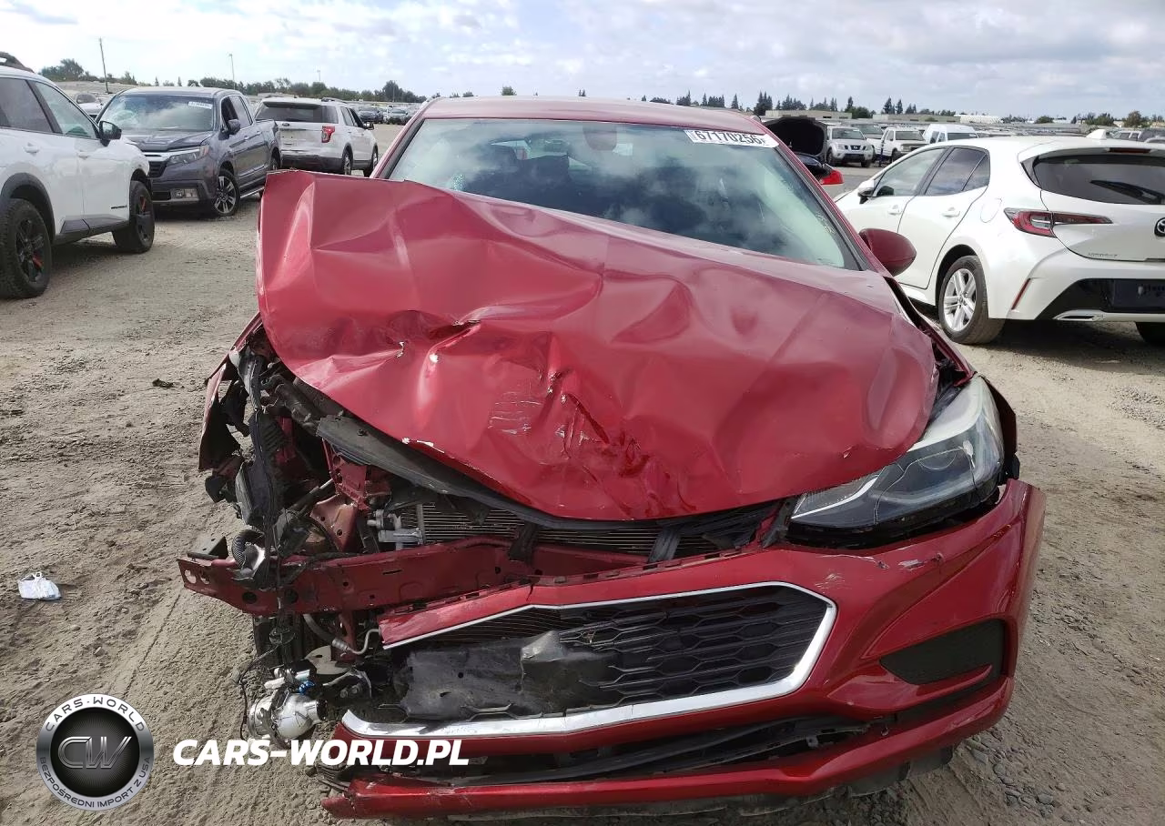 2018 Chevrolet Cruze Lt VIN:3G1BE6SM0JS532395 - 5